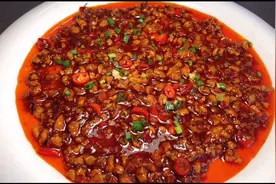 厨师长教你豆腐鸡蛋的家常做法，步骤详细，滑嫩鲜香下酒又下饭视频封面