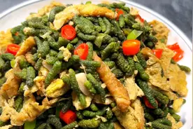 河南特色美食，构树穗炒鸡蛋一定要这样做，香而不腻营养又健康