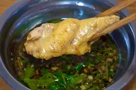 快过年了，教你广西白切鸡蘸料的做法，学会家人面前露一手视频封面