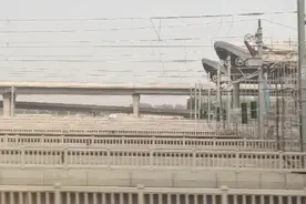 建设中的中牟高铁站～郑州南站，规模巨大，堪称“巨无霸”......