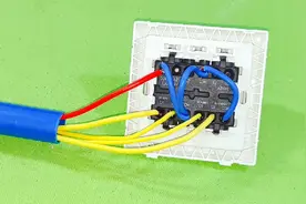 原来接开关是有口诀的，新手电工只要记住这句话，所有开关都会接