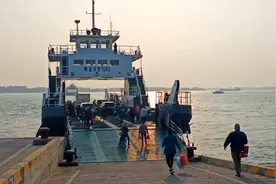 从湛江坐船渡海到特呈岛，船票每人只需要6元。