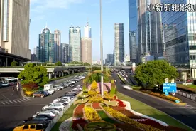 乌鲁木齐市，新疆省会城市，也是中国地理面积最大城市，经济落后