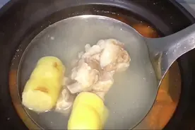 广东靓汤：竹芋毛薯猪骨汤，清甜好喝、去火利湿，周末煲给家人喝