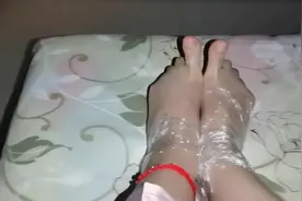 改善脚干的办法视频封面