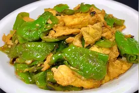 青椒炒鸡蛋这样做太好吃了，鲜香入味，简直是下饭神器