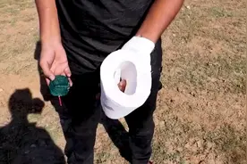 鞭炮在老外手中玩出新花样！