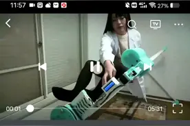 美女，把自己打包起来，想送给老公视频封面