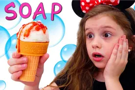 小女孩的冰淇淋竟然是用肥皂做的好漂亮，记住可不能吃呦那是假的视频封面
