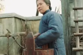 大妈不知道。首长竟然是自己的女儿视频封面