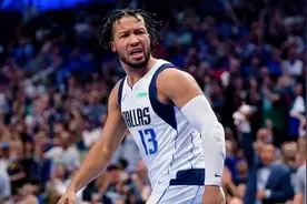 离开独行侠！尼克斯为布伦森提供一份4年1.1亿美元的大合同！视频封面