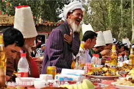 《维吾尔族的盛宴》——许之丰摄影