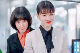 遇到危险时 即使自己也怕但下意识护住她！太戳！ 霸气拉回女鹅视频封面