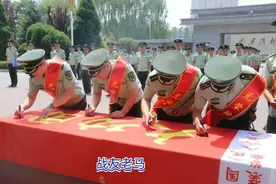 军龄19年，技术正团，2017年退役，为何转业时选择了参公科员？