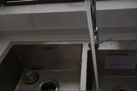 高层建筑水压不稳水流小，业主怪活没做好，记录襄阳梁队长的对策视频封面