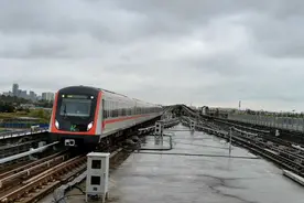 【快乐听轮轨】昆明地铁一号线南部汽车站列车进站视频封面