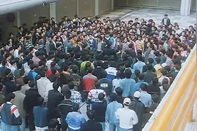 陈雅雯劲爆粤语《黑街》嗓音霸气侧漏，节奏感太强了视频封面