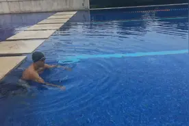 50米自由泳最少划手28下，争取达到竹内慎司那种业余顶流视频封面