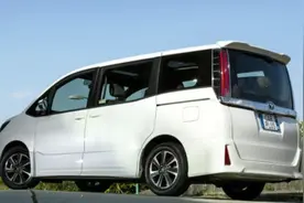 丰田杀手锏登场,7座MPV比埃尔法还美,售10多万让日产本田都嫉妒视频封面