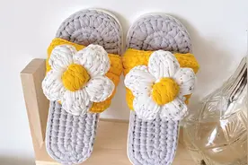 胖玻璃球守约～钩针～钩织～夏日治愈泡芙花拖鞋钩织教学视频视频封面