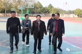 原长沙市市长袁汉坤老先生莅临白箬中学指导工作视频封面