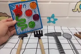 怎么给糖果打开呢