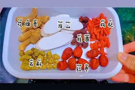 花旗参石斛乌鸡汤|经常熬夜，来一碗，不要白头发