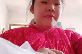 你们觉得我可爱吗 ！视频封面