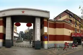 简单介绍一下3304的经营部和望远镜