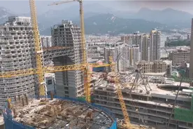 山东省泰安市正在建设中的地标 还有一座摩天轮视频封面