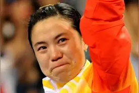 当年的王楠到底多猛？0-2单局16-20落后还能逆转取胜，实在太棒了视频封面