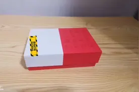 花2400买的二手ipadmini，总体来说还行，个人意见。