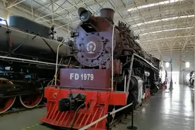 前苏联生产的蒸汽机车视频封面