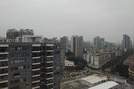 看看广东肇庆小县城的肉价菜价，房价五千有点高视频封面