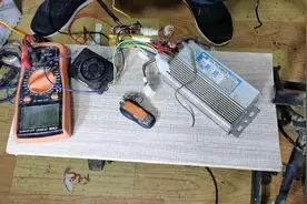 电动车防盗器上共有5根线，安装怕错，重点要出这三根线就没问题视频封面