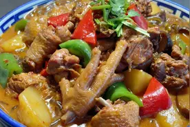厨师长教你土豆炖鸡的家常做法，步骤详细，鲜嫩不柴下酒又下饭