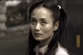 女人为了前途，抛弃女儿跟丈夫，多年后功成名就，想跟女儿相认视频封面