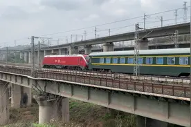 再看Z257（上海南-重庆北）视频封面