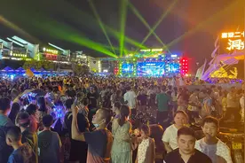 9月4日晚上8点，湖南发生的真人真事场面太壮观，活了30岁头次见