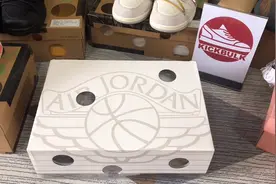 近期发售off white x Nike aj2（dj4375-004、dj4375-106）视频封面