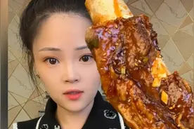盘点吃鲜嫩大牛排的六位主播，看到最后我彻底爱上了，牛排的美味