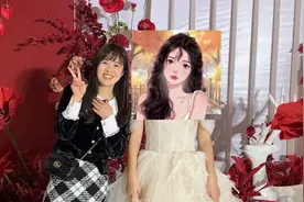 媳妇参加闺蜜的婚礼，看把老公高兴的，还说闺蜜比媳妇还漂亮视频封面