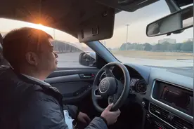 为什么老款Q5，反而比现在的Q5L好开！视频封面