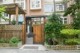 20年前一时冲动，买了一楼小院！真是一言难尽，请朋友们看视频吧视频封面