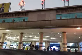 南宁站既然不能换乘，只能出站后再进站