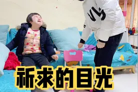 面对你的哭闹，已经麻木了，装的再可怜也没用，该练还是得练视频封面