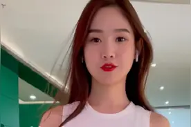 时尚街拍美女模特潘晓彤车模夏季北京三里屯潮流引领视频封面