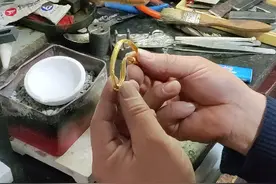 古法金手镯素圈制作过程全视频