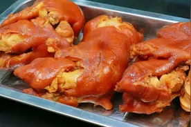 卤猪蹄，切记不要直接下锅焯水，大厨教几个技巧，软烂入味太香了