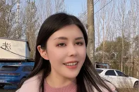 百合姐保时捷车太脏 惨不忍睹去洗车 环境or服务质量哪个更重要？视频封面